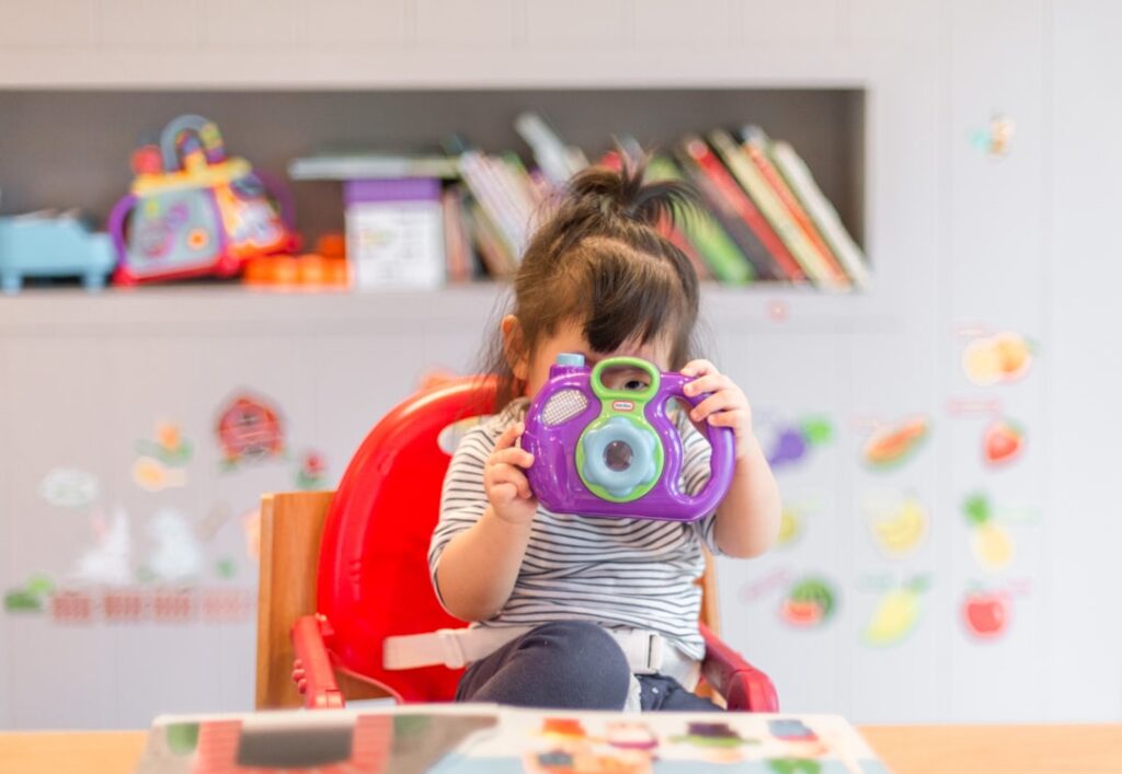Wat kinderen nodig hebben om gelukkig op te groeien